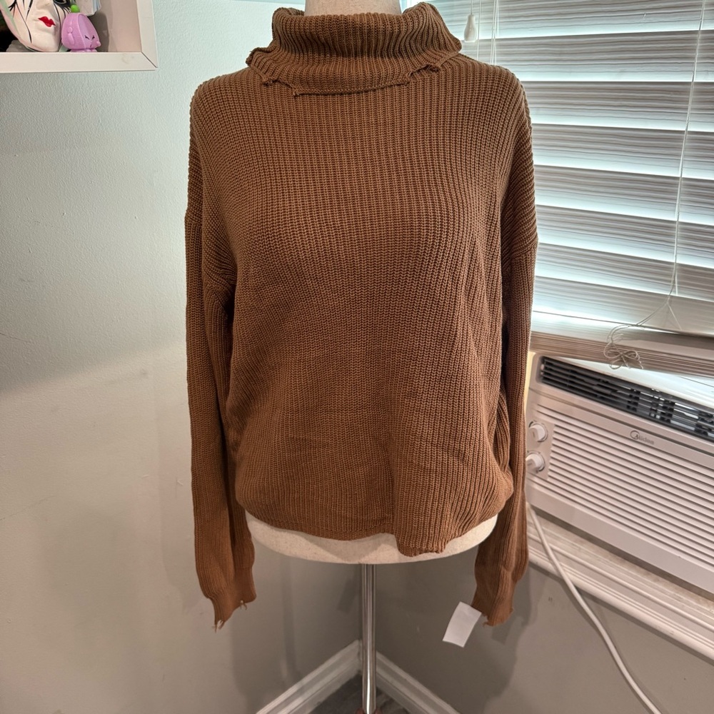 PISTOLA Brandy Turtleneck Pullover in Walnut - Picture 3 of 8